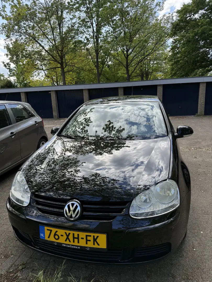 Volkswagen Golf 1.6 FSI Automatik Sportline - 2