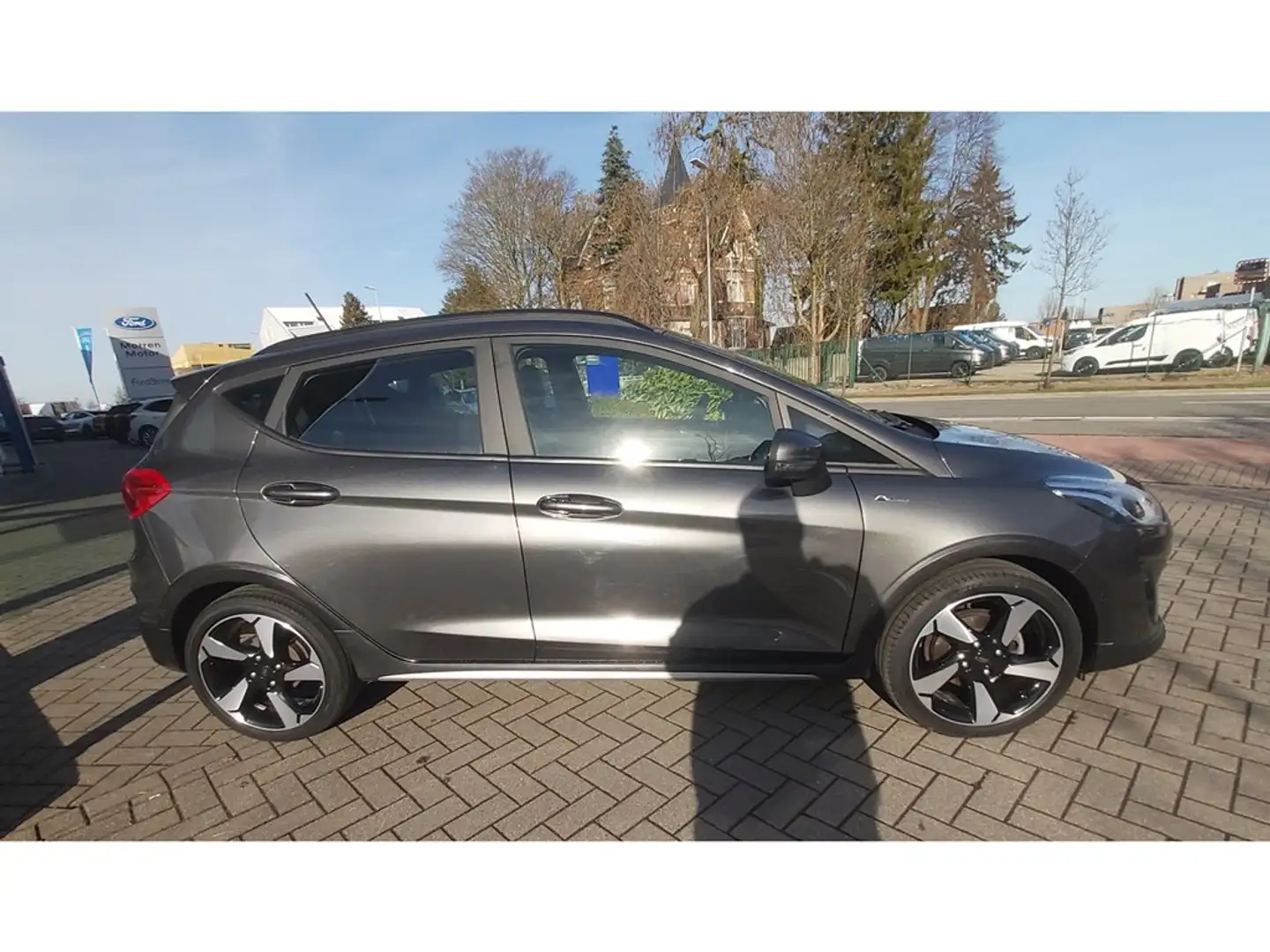 Ford Fiesta Active X OC2424 Gris - 2