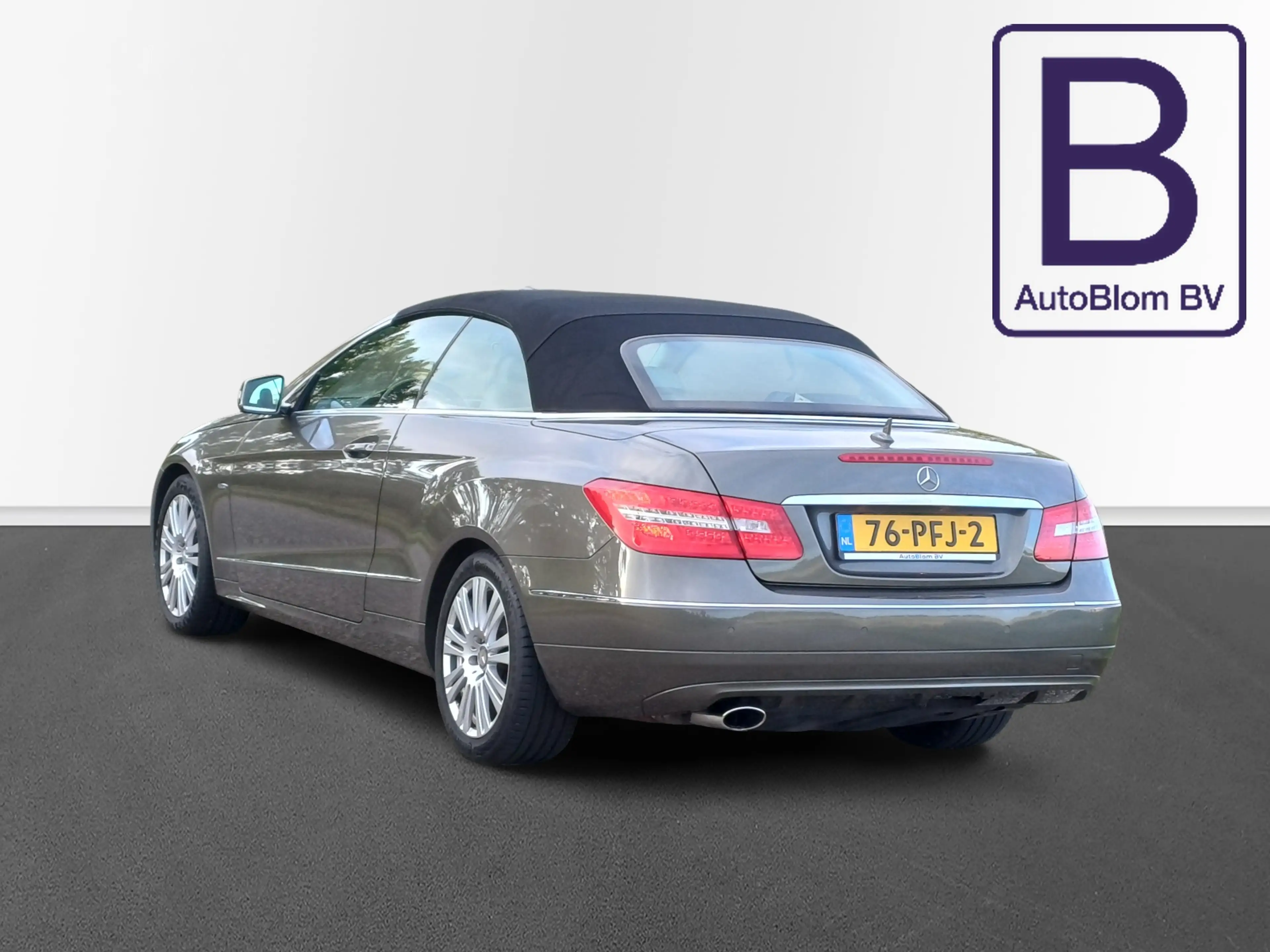 Mercedes-Benz E 250 Cabrio CGI Elegance /Prachtige auto!/Origin. NL/De — photo 8