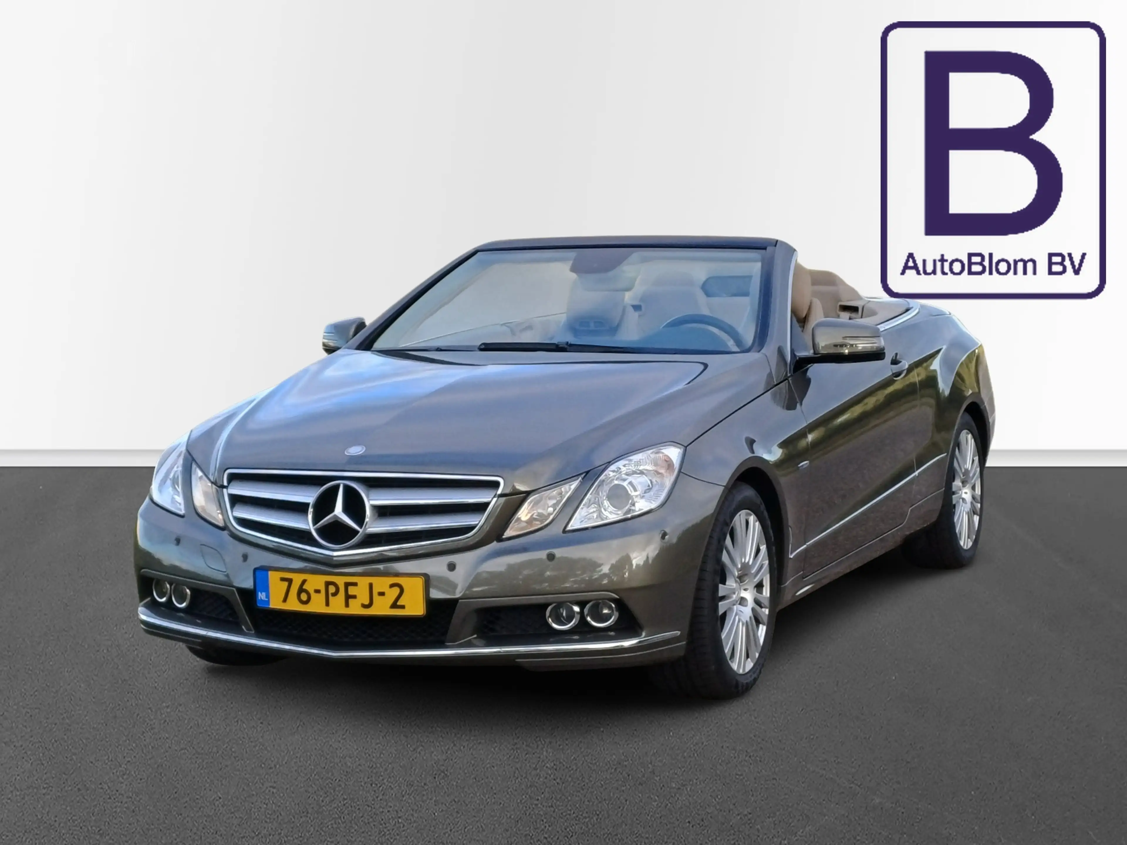 Mercedes-Benz E 250 Cabrio CGI Elegance /Prachtige auto!/Origin. NL/De — photo 34
