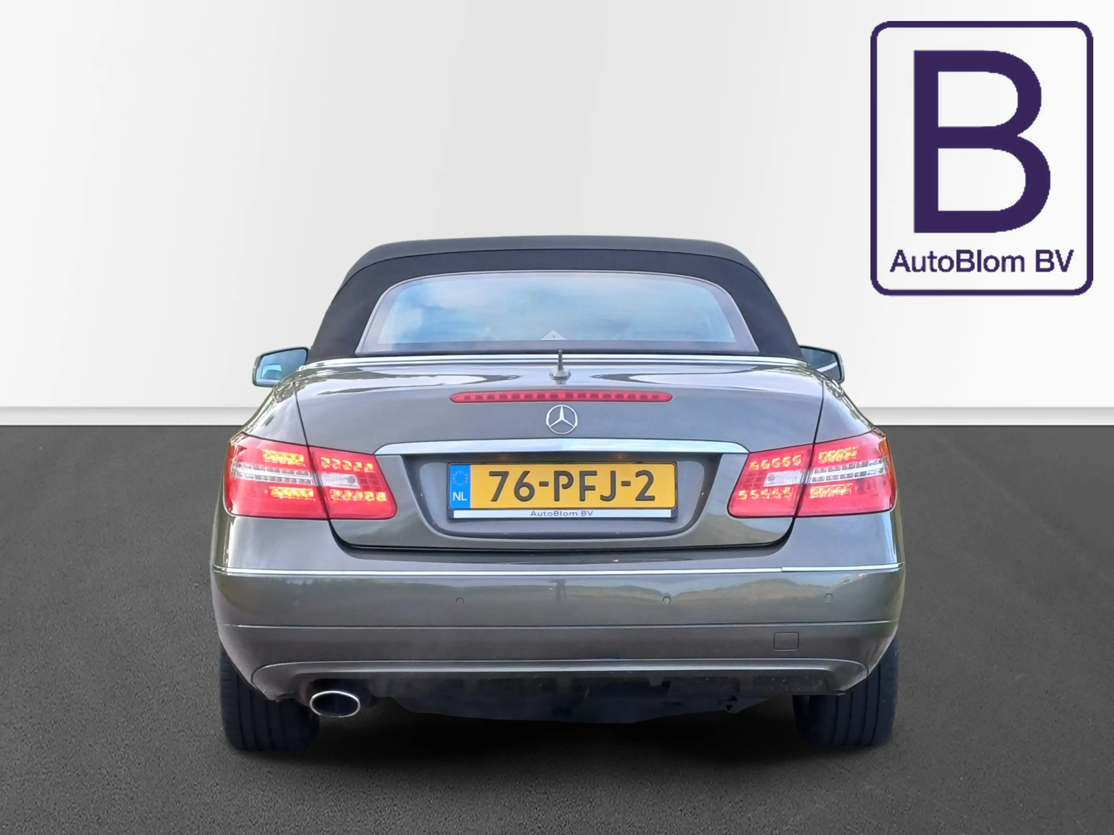 Mercedes-Benz E 250 Cabrio CGI Elegance /Prachtige auto!/Origin. NL/De — photo 7