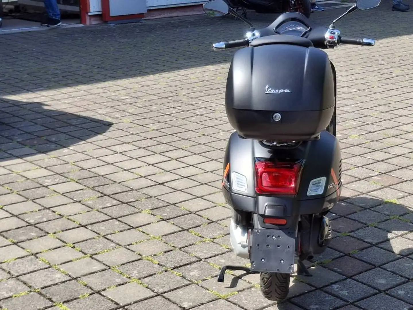 Vespa Super Sport GTS 300 Supersport Negro - 2