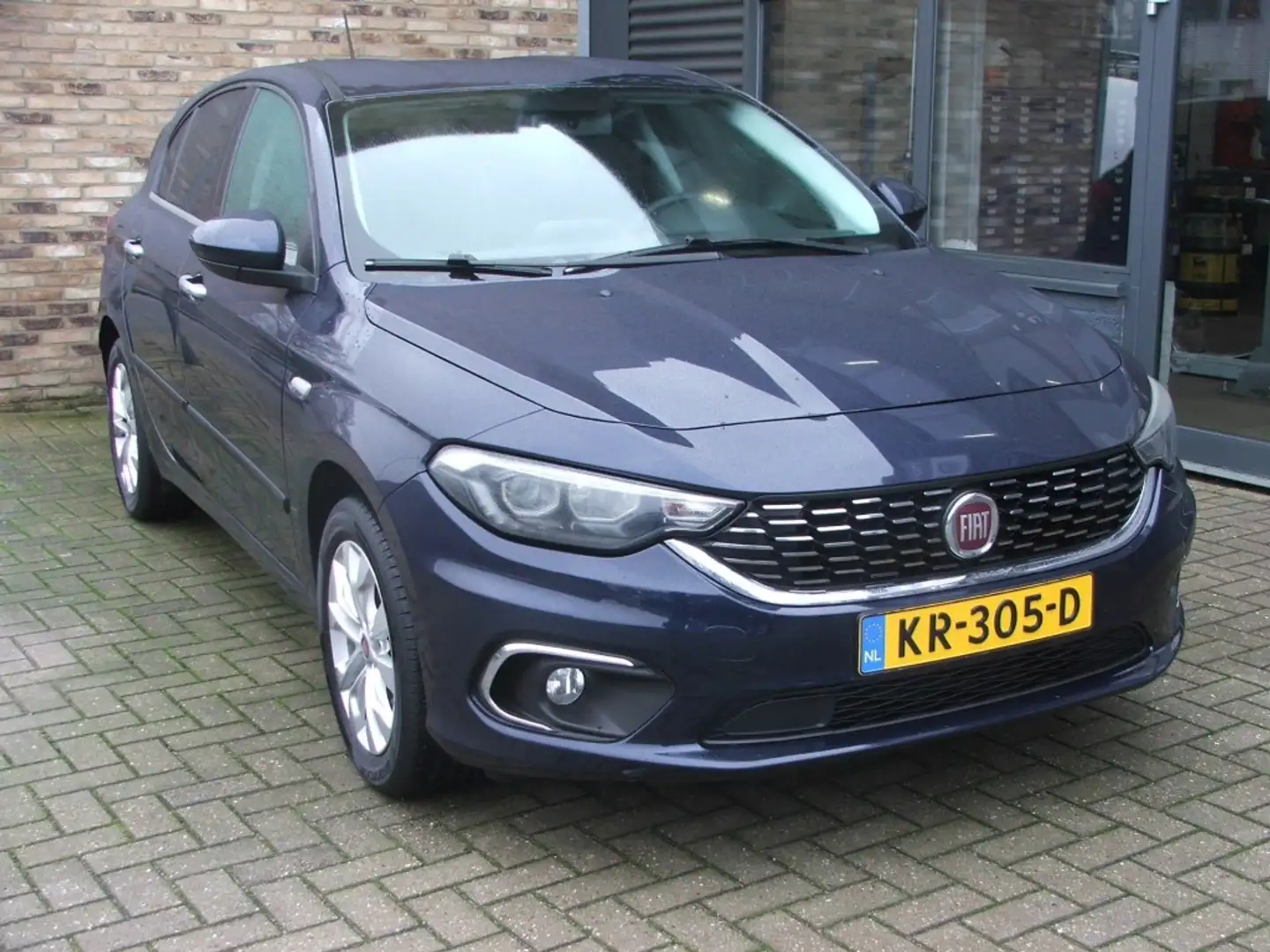 Fiat Tipo 1.4 16V T-Jet 88KW Business/Nav 1500 KG TREKGEWICH Blauw - 1