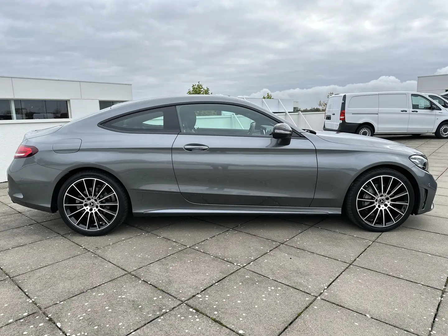 Mercedes-Benz C 180 COUPE AMG/PARKEERPAK/9G TRON/VERWARM ZETELS Gris - 2