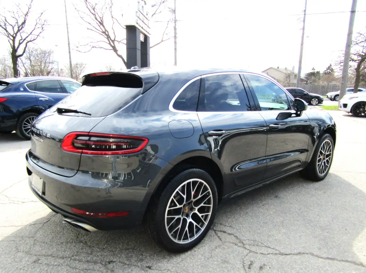 Porsche Macan снимка Porsche Macan