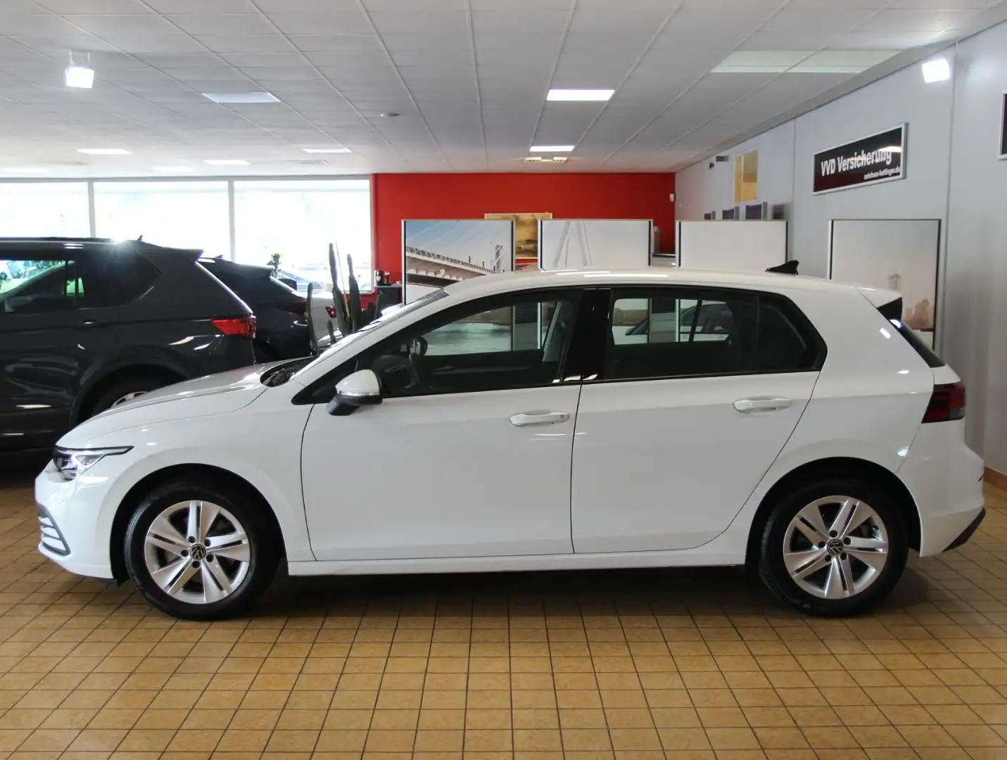 Volkswagen Golf Life 2.0 TDI 6-Gang, Klima,LED,ACC,Einparkh Blanc - 2