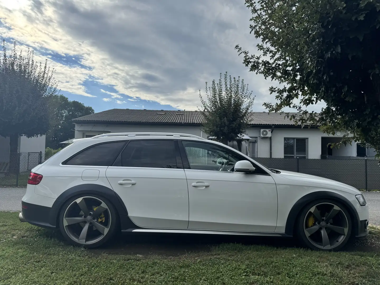 Audi A4 allroad 3,0 TDI quattro DPF S-tronic - 2