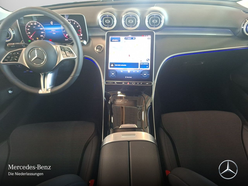 Mercedes-Benz C 200 AVANTG+360+LED+TOTW+KEYLESS+9G — photo 15