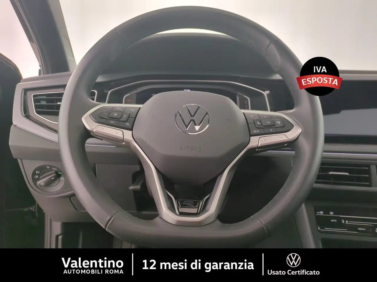 Volkswagen Taigo 1.0 TSI R-LINE 16