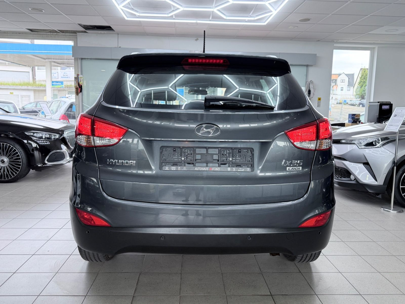 Hyundai iX35 Comfort 1.7CRDi Klima PDC SHZ ISOFIX — photo 6