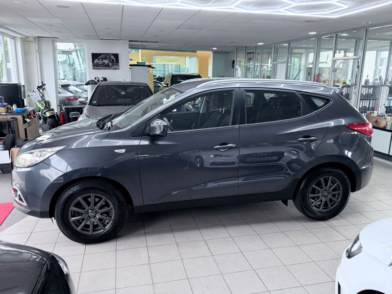 Hyundai iX35 Comfort 1.7CRDi Klima PDC SHZ ISOFIX — photo 8