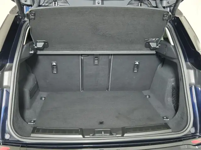 Land Rover Range Rover Evoque view 13