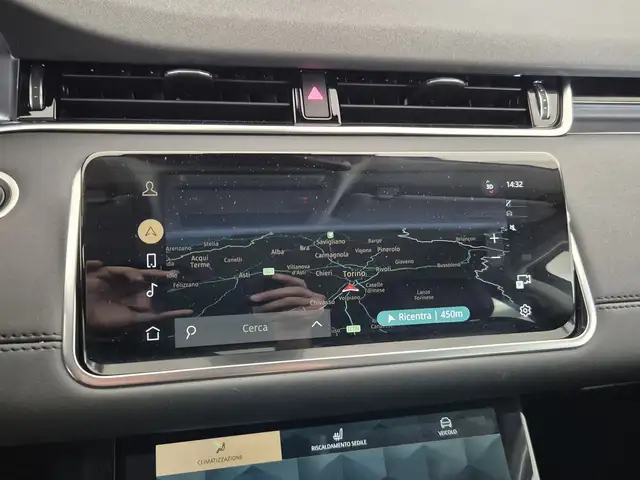 Land Rover Range Rover Evoque view 12