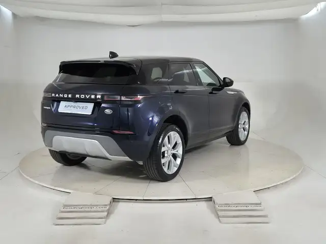 Land Rover Range Rover Evoque view 2