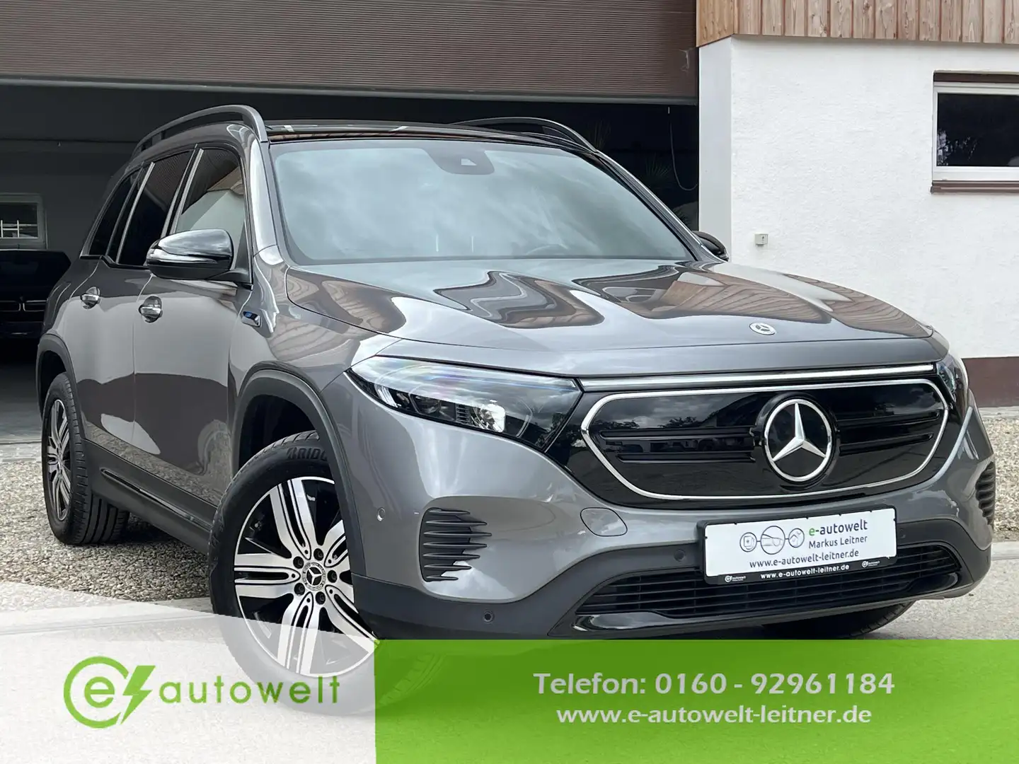 Mercedes-Benz EQB 250 Advanced Plus Panoramadach Keyless Ambientebel. Gris - 1