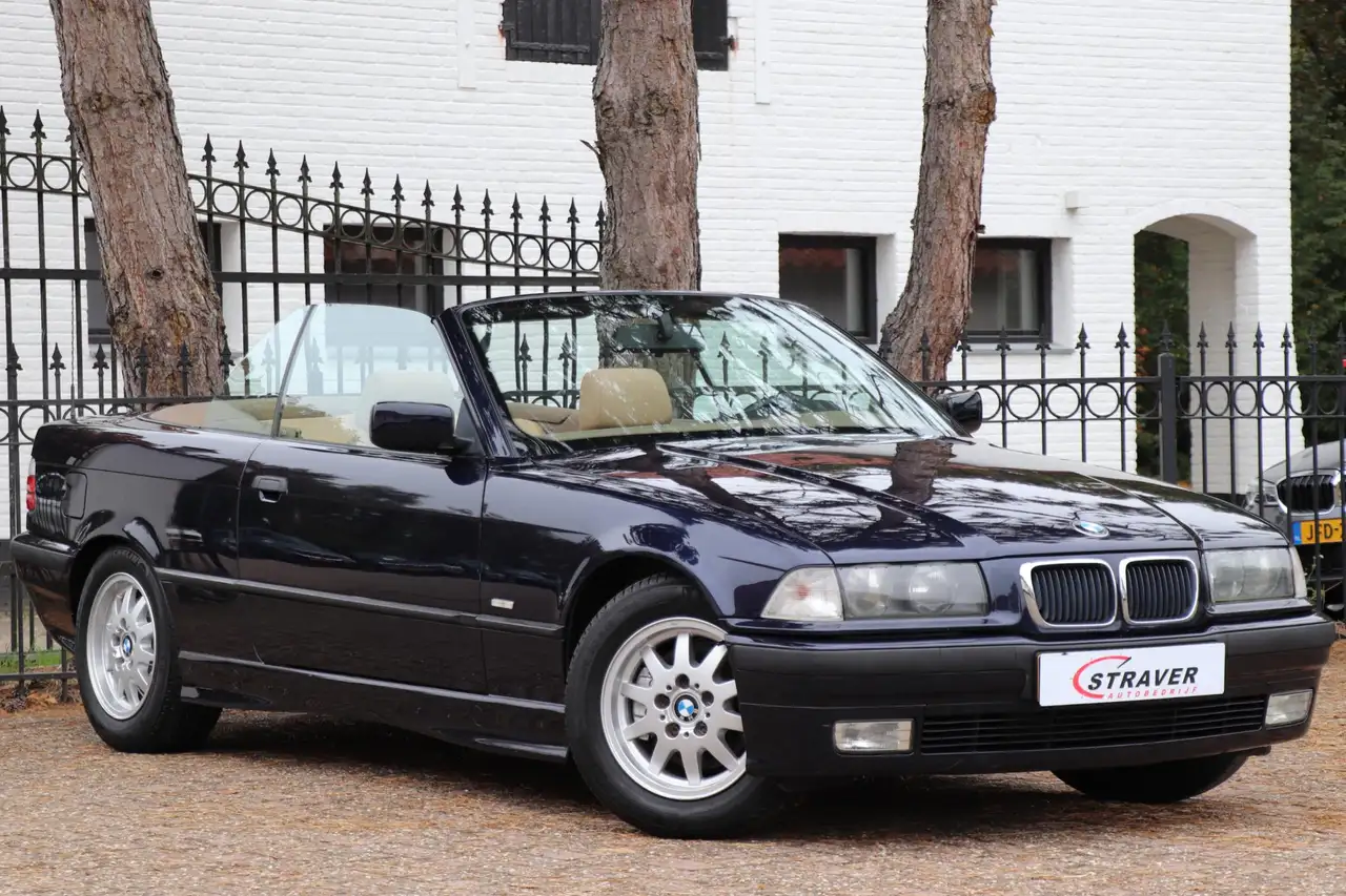 BMW 320 3-serie Cabrio 320i Executive |Airco |Sportstoelen, foto 7