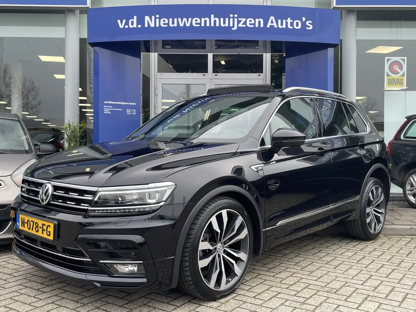 Volkswagen Tiguan 2.0 TSI 4Motion Highline Business R 3X R-Line Pano Negro - 1