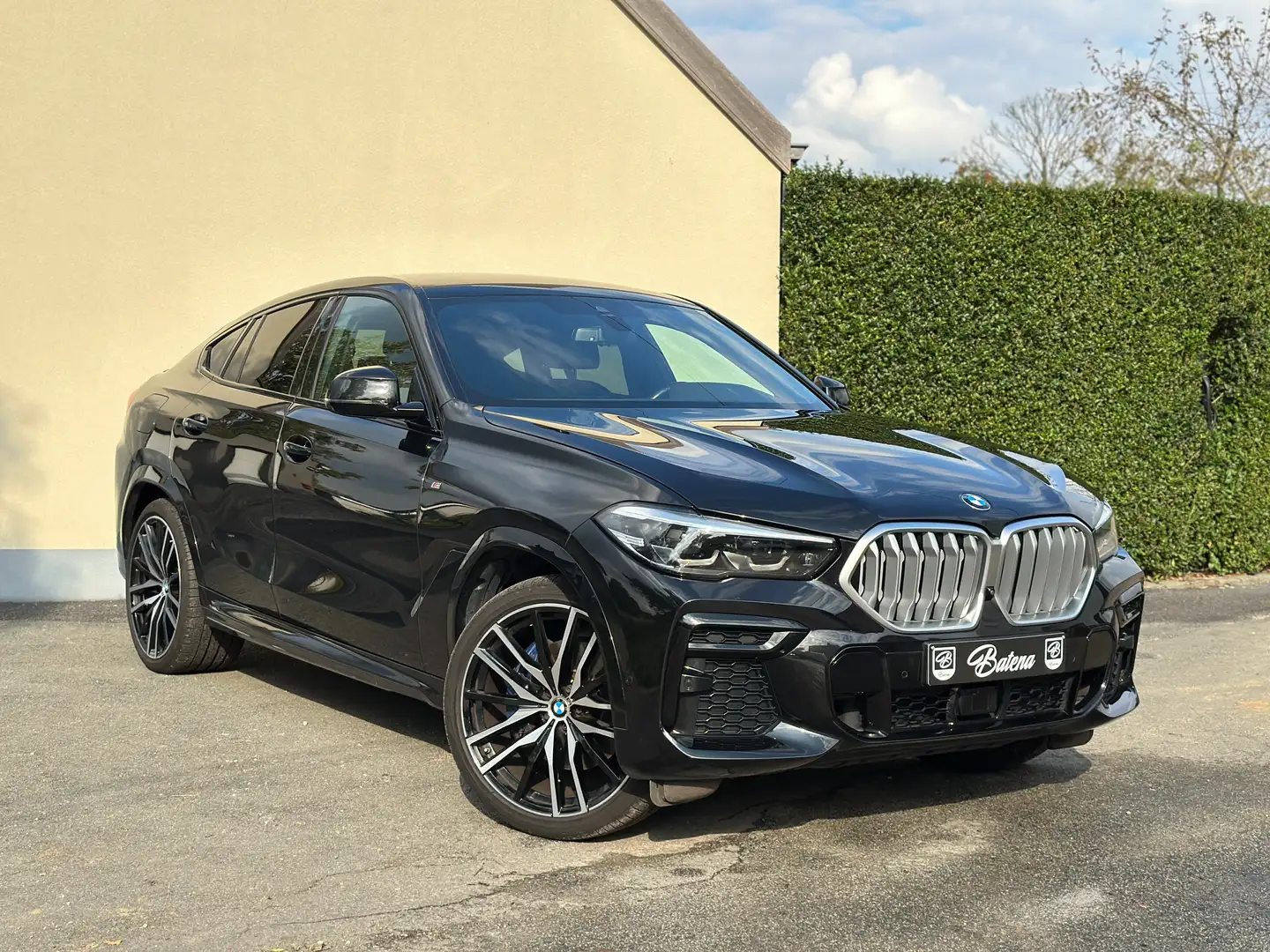BMW X6 M pack 360 Camera Adaptive Keyless-Entry Trekhaak Negro - 1