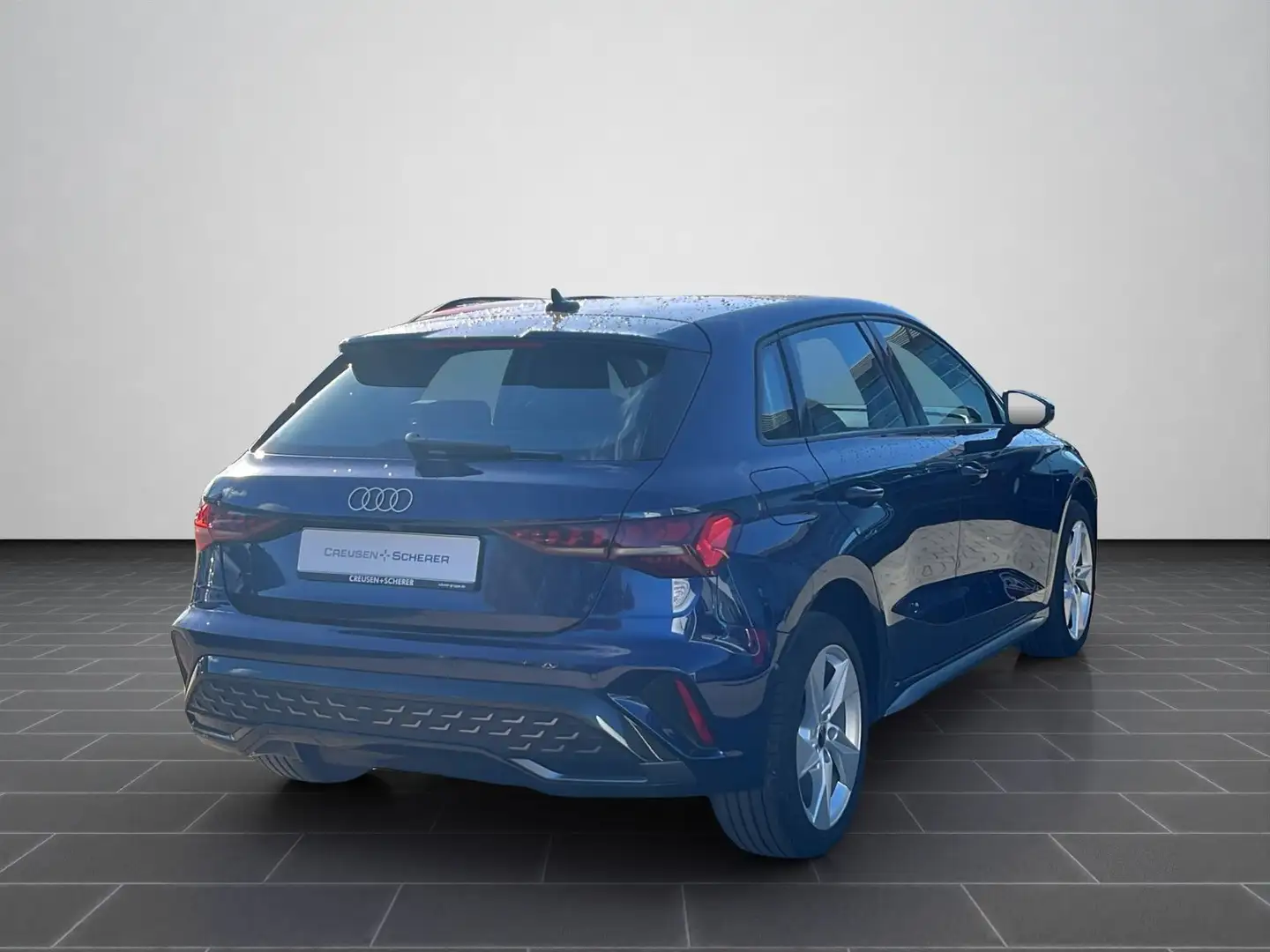 Audi A3 35 TFSI S line S tronic NAVI SHZ RF Blau - 2