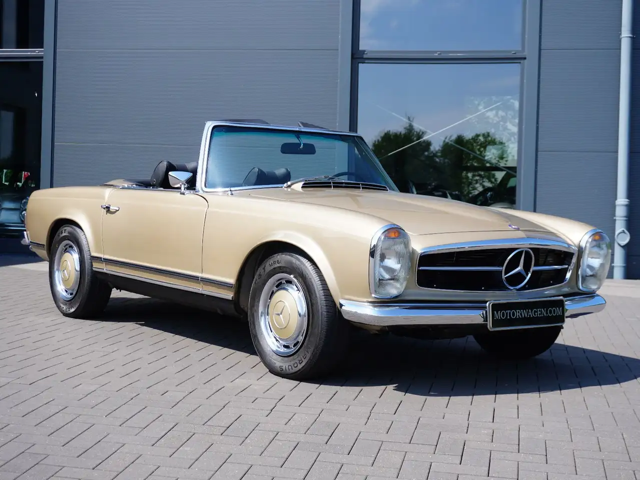 Mercedes-Benz 280 SL W 113 Pagode, foto 2