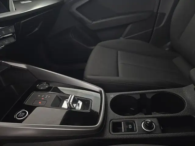 Audi A3 view 12