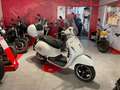 Vespa GTS 300 i - abs White - thumbnail 5