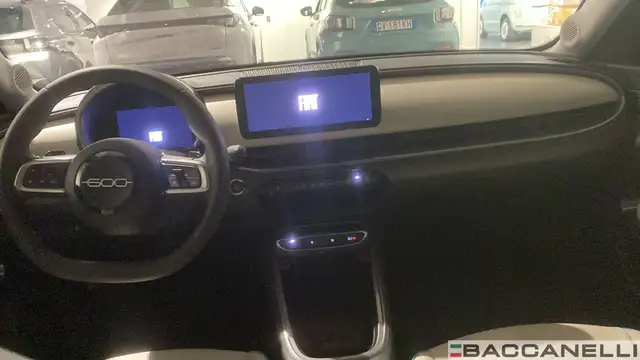 Fiat 600 view 11
