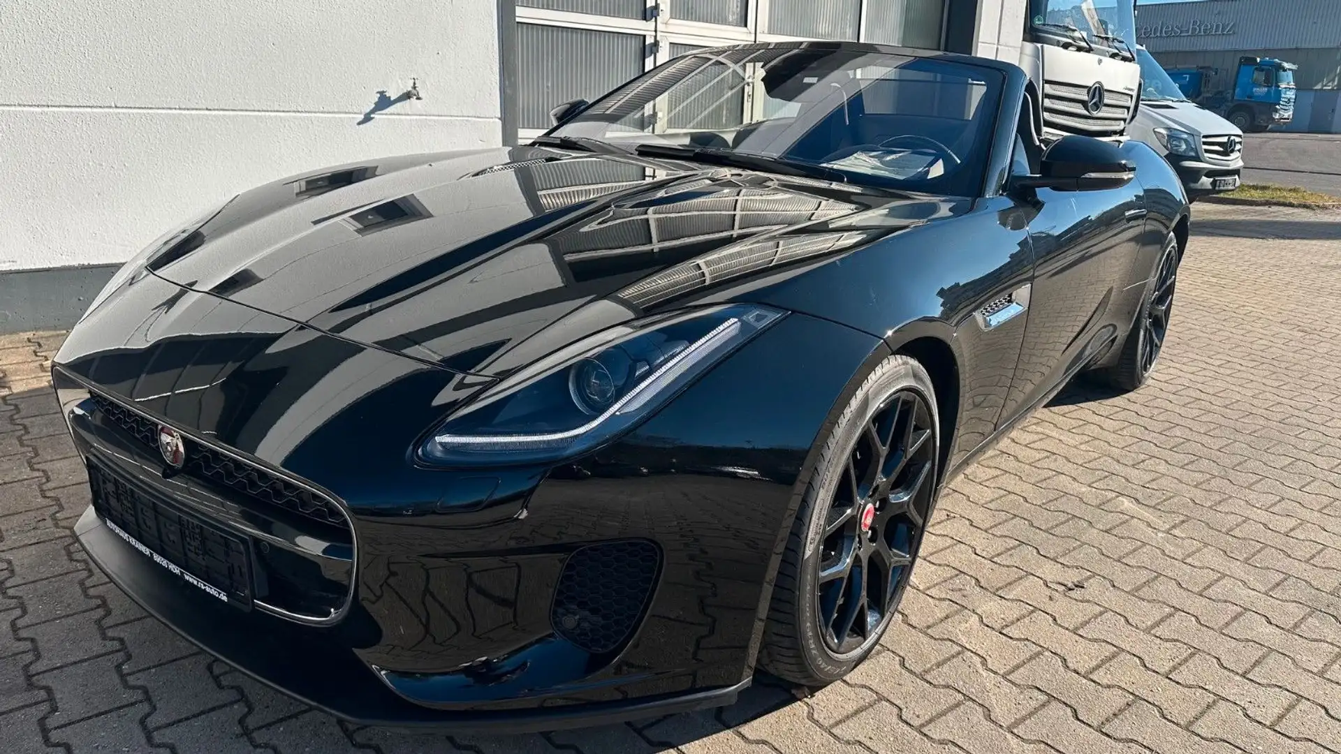 Jaguar F-Type F-TYPE Cabriolet P300 19''/2.Hand/Garantie/SHZ.. Negro - 1