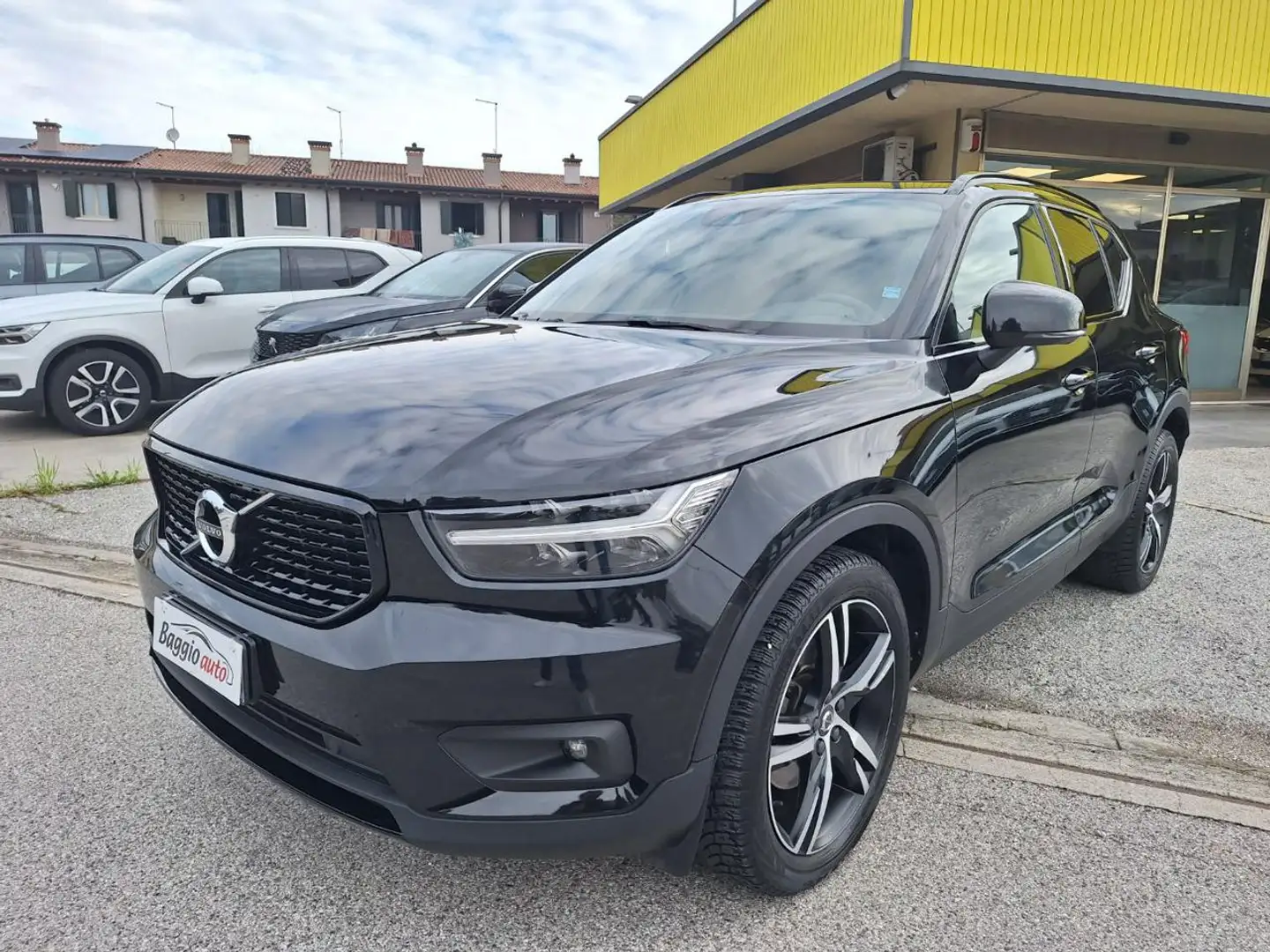Volvo XC40 D3 AWD Geartronic R-design prezzo +iva N1 N°GE10 Black - 1
