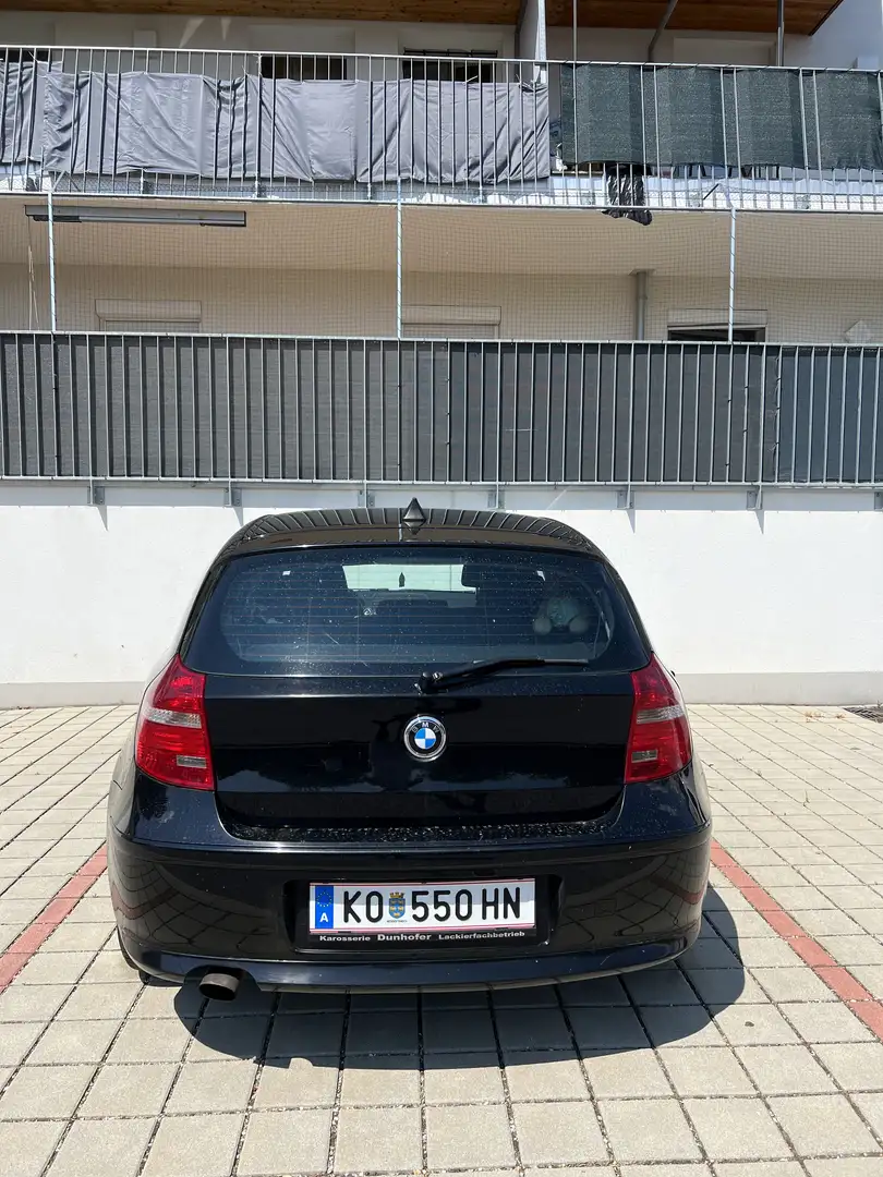 BMW 116 116d Advantage Schwarz - 2