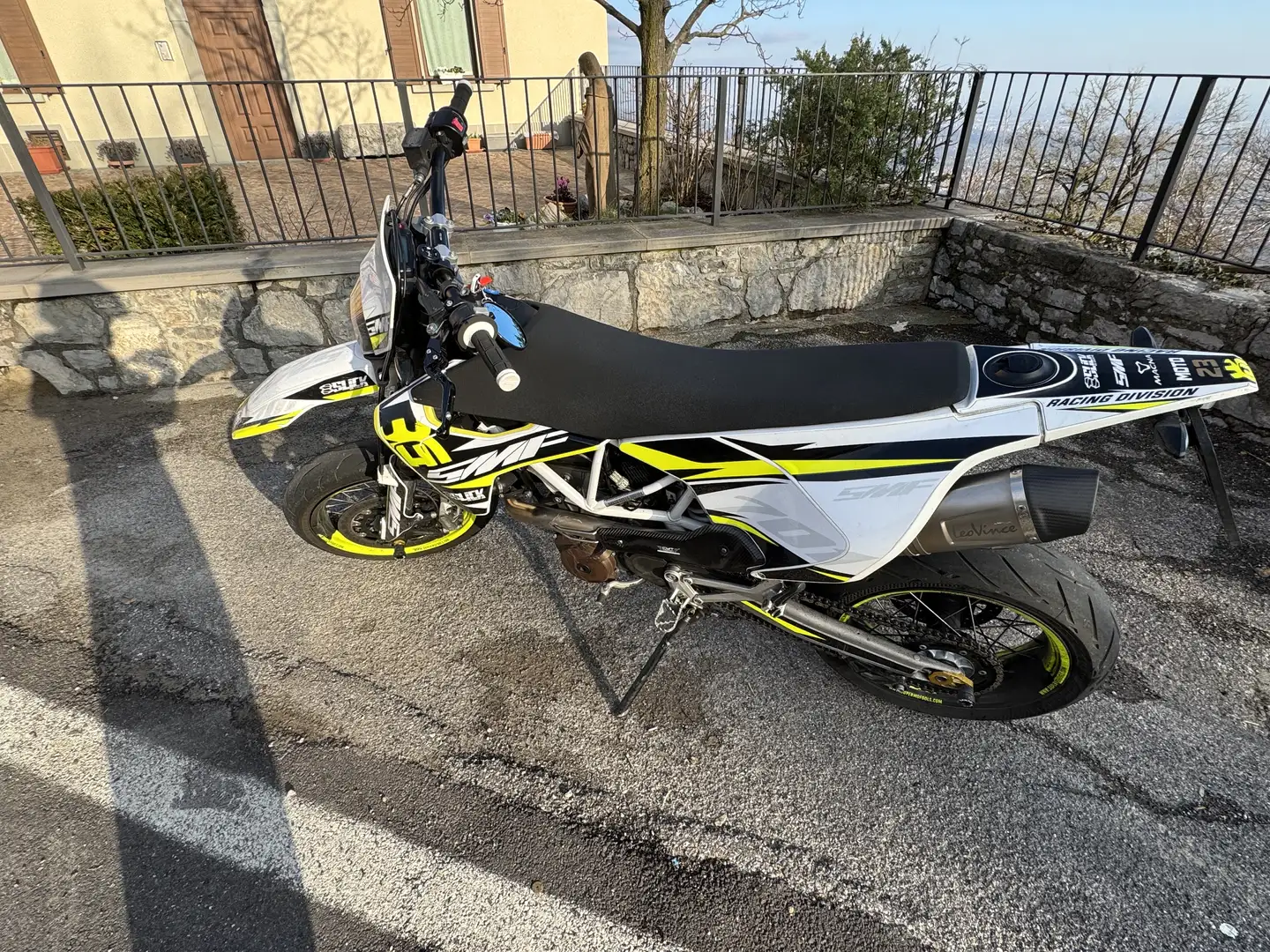 Husqvarna 701 Supermoto - 2