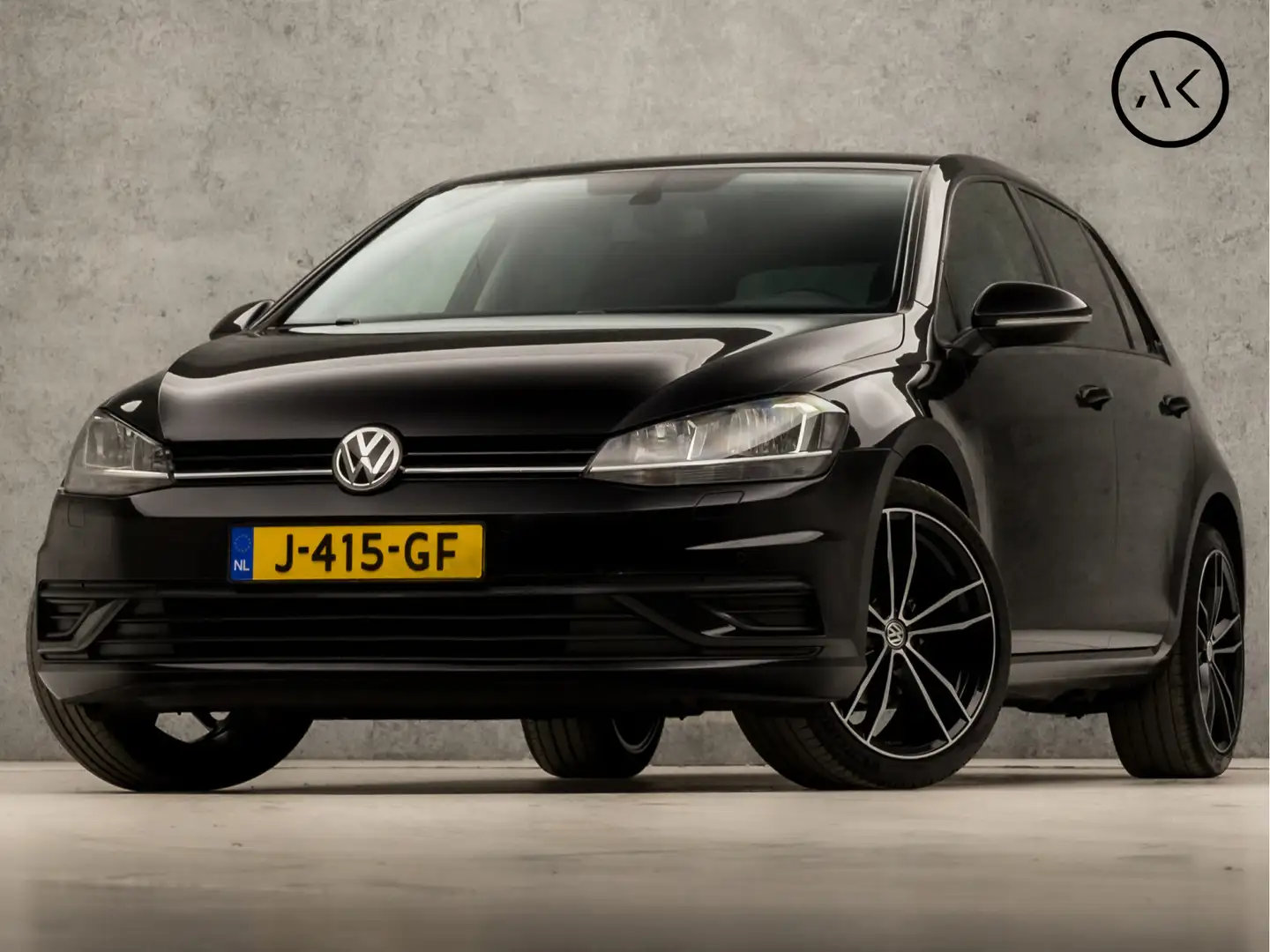 Volkswagen Golf 1.0 TSI Sport Automaat (APPLE CARPLAY, CLIMATE, ST Negro - 1