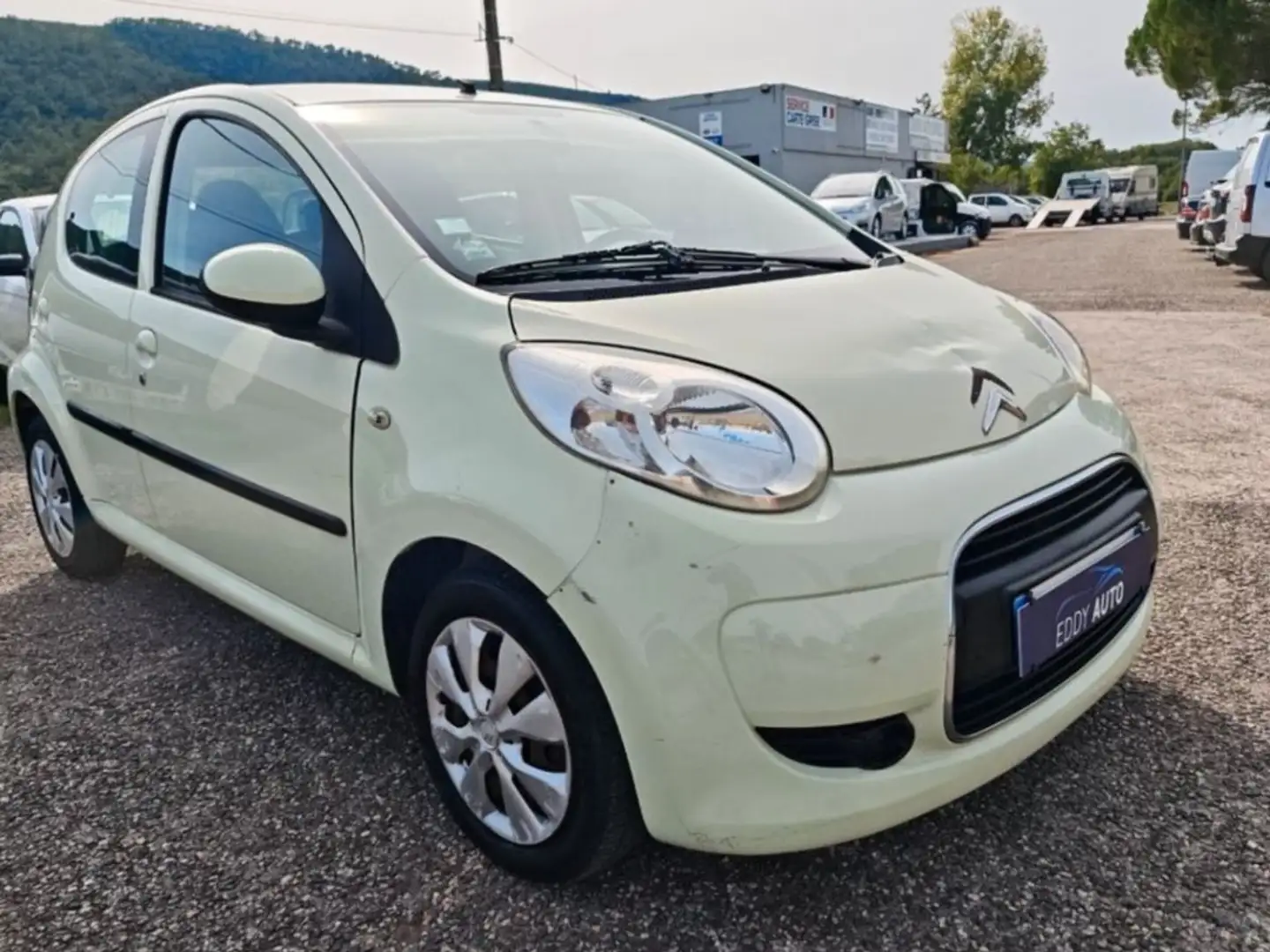 Citroen C1 1.4 hdi Jaune - 2