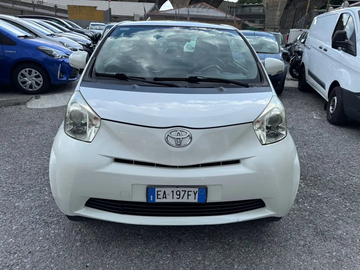 Toyota iQ 1.0 NEOPATENTATI - 2