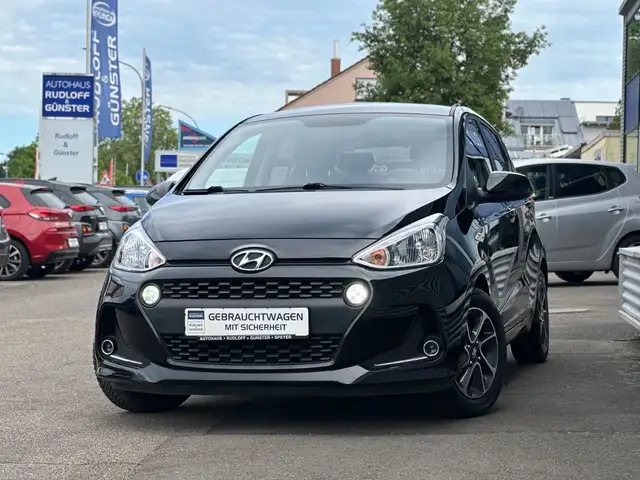Hyundai i10 1.HAND NAVI/SHZ/LHZ/TEMP/BLUET/4SEAS/GARANT