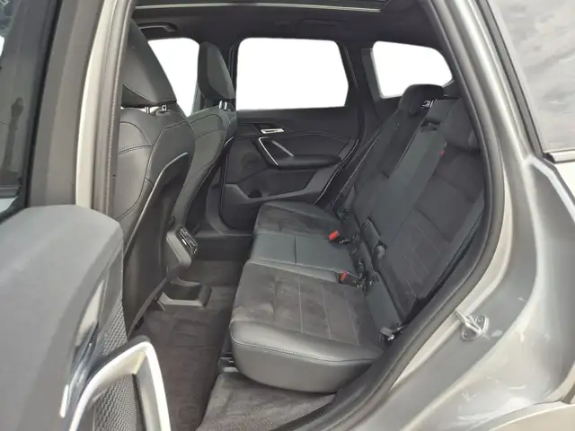 BMW X1 view 7