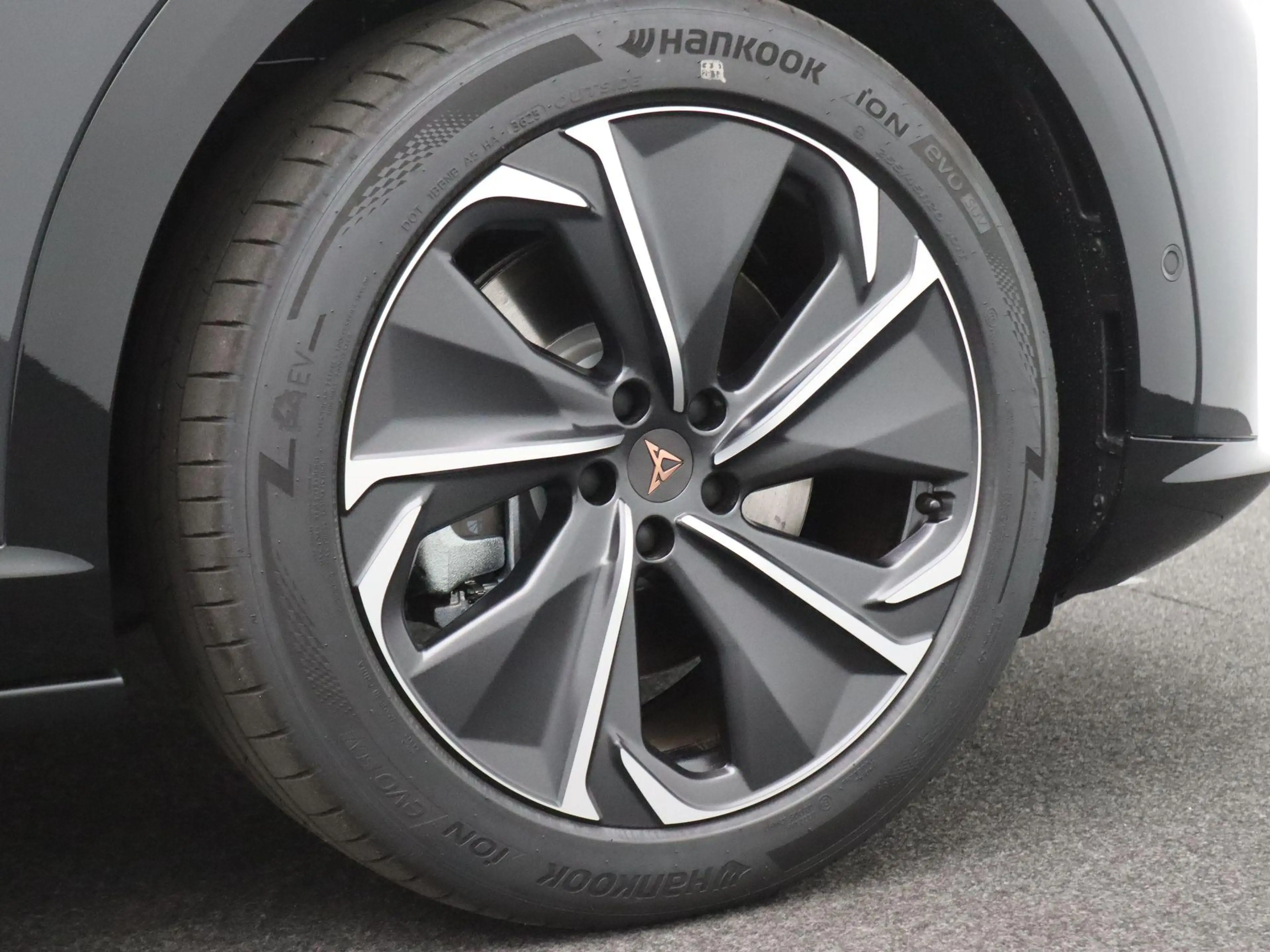 CUPRA Tavascan Business 82 kWh 286PK Aut. SOH 100% Trekhaak, 360g — photo 16