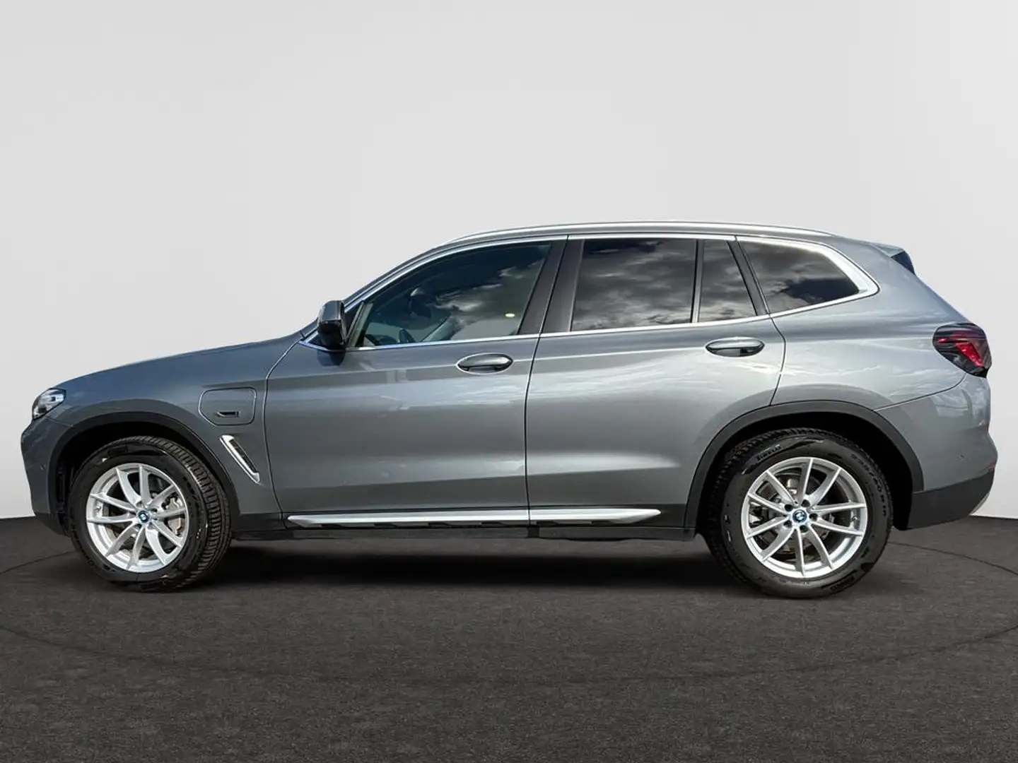 BMW X3 2.0iA xDrive30e PHEV (200 kW) Grau - 2