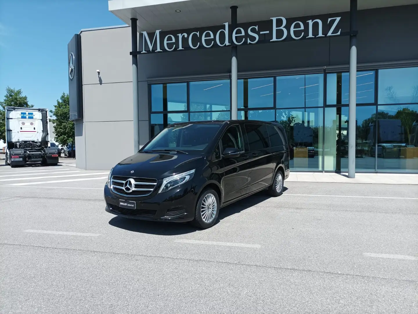 Mercedes-Benz V 220 long 220 d executive Nero - 2