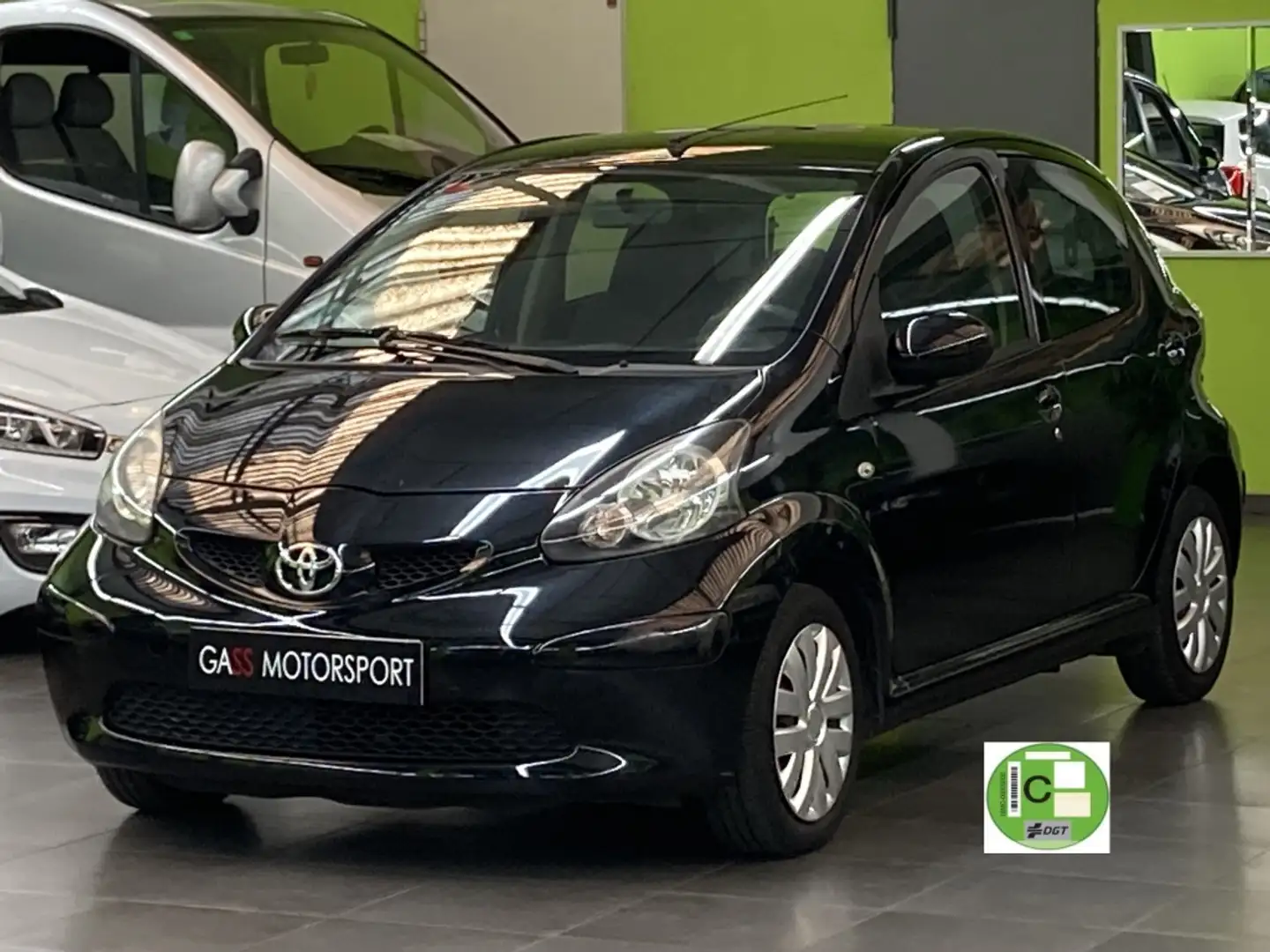 Toyota Aygo 1.0 VVT-i Blue Negro - 1