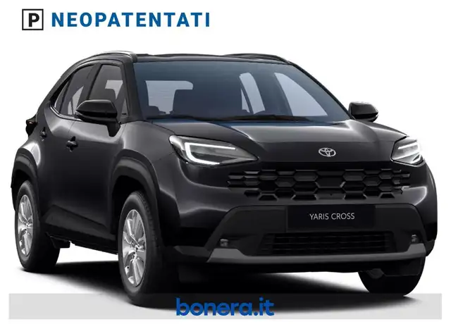 Toyota Yaris Cross view 2