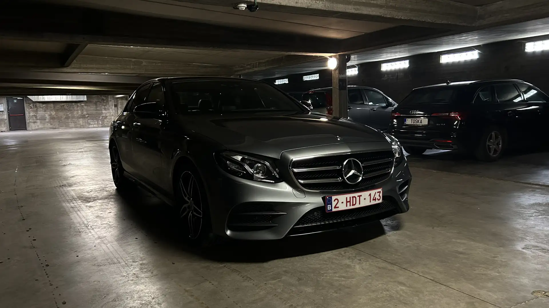 Mercedes-Benz E 250 9G-TRONIC AMG Line - 2