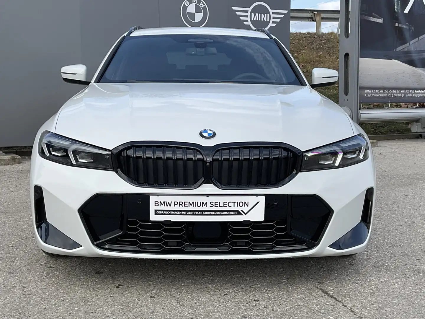 BMW 320 320d xDrive Blanc - 2