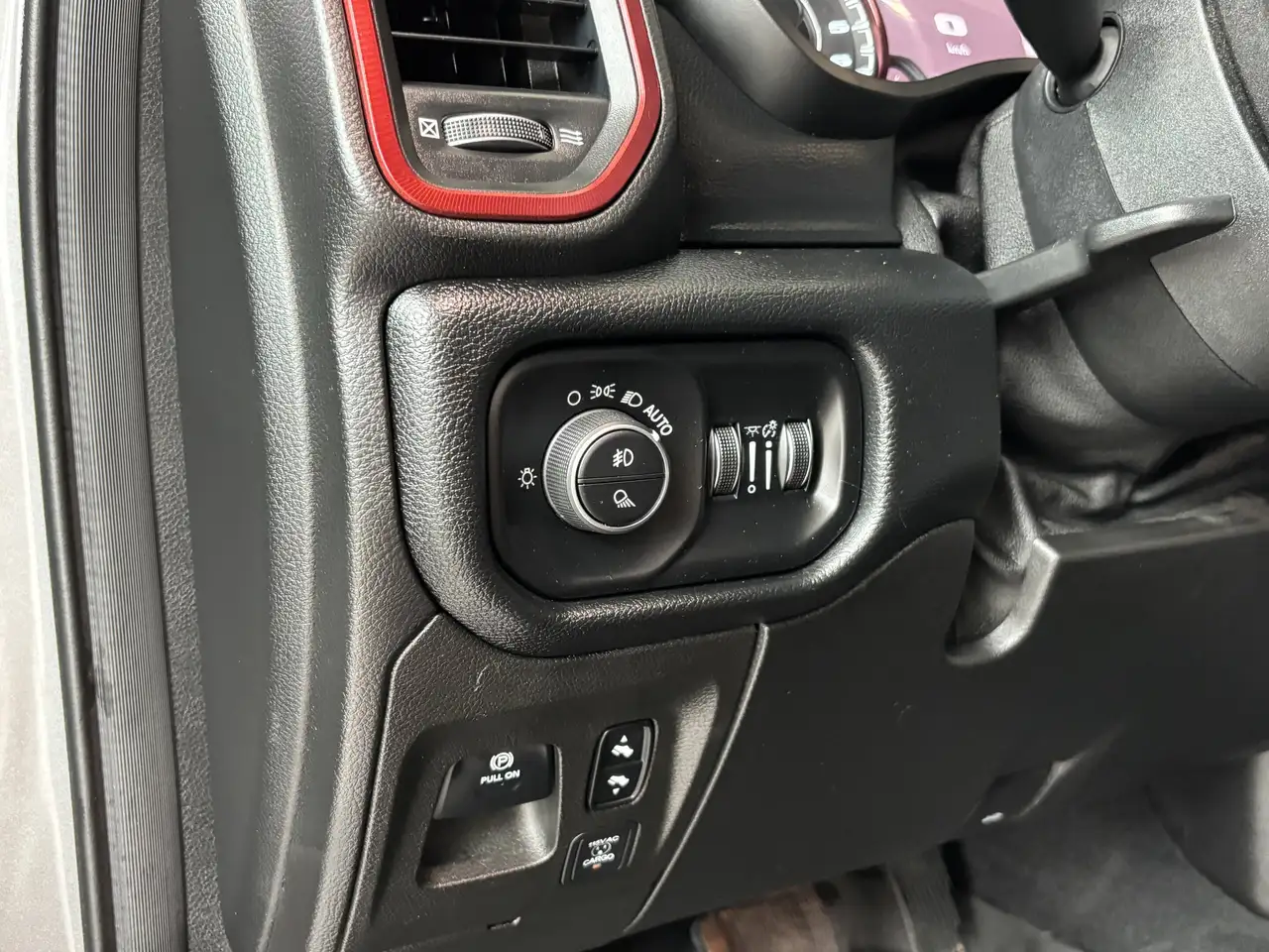 RAM 1500 fotografie RAM 1500