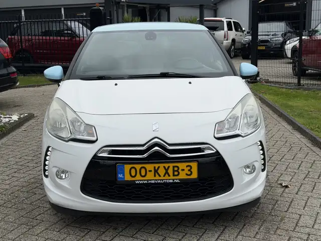 Citroen DS3 view 2