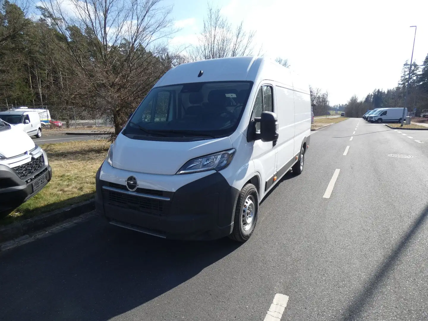 Opel Movano Kasten H2 35  L4H2 BlueHDI 180 Weiß - 1