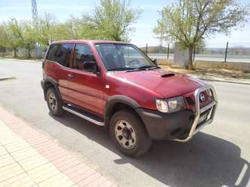 Terrano 2.7 TDi Comfort Comfort
