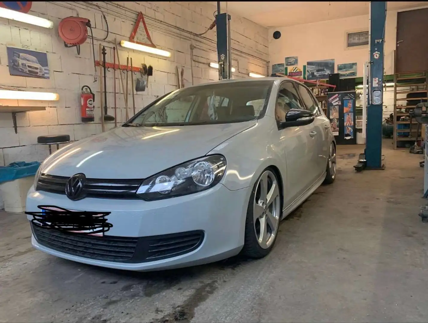 Volkswagen Golf Golf Comfortline 1,6 TDI DPF Comfortline Grau - 1