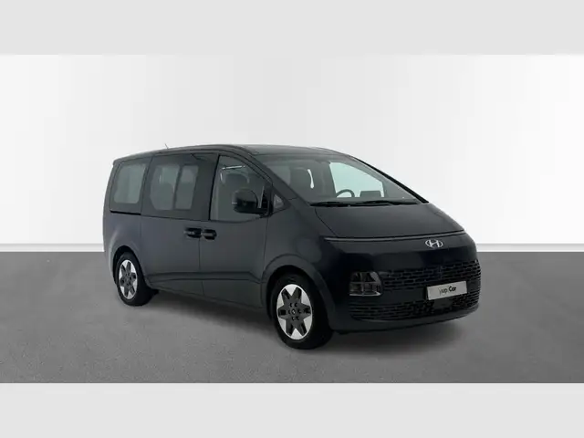 Hyundai STARIA 2.2CRDi 9S Tecno 177 Aut.