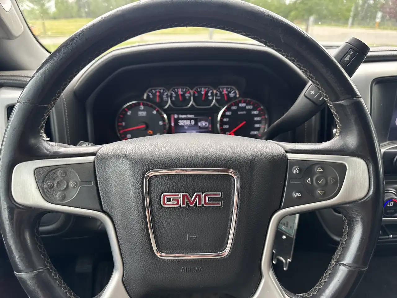 GMC Sierra 3500HD fotografie GMC Sierra 3500HD